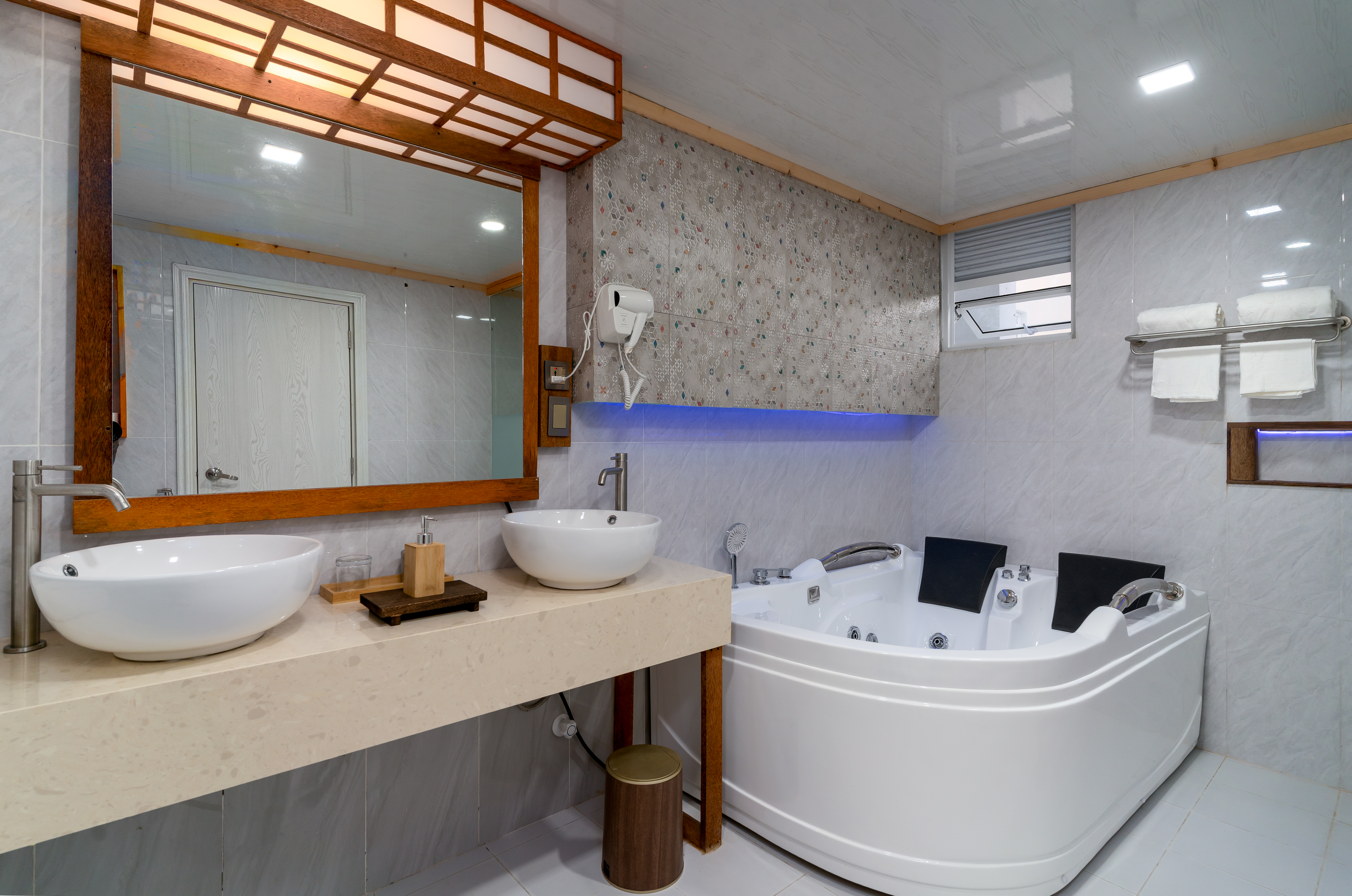 Family Suite thumbnail 3